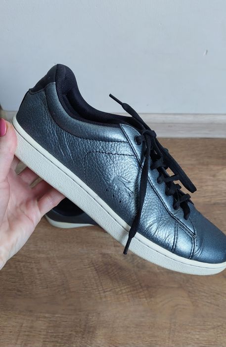 Женские кроссовки Lacoste