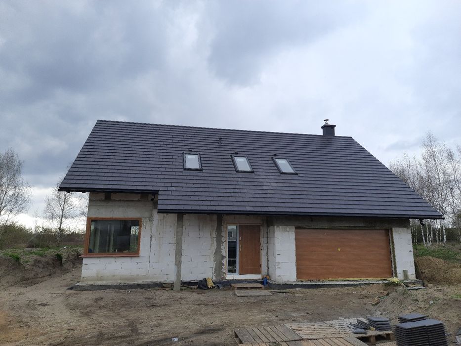 Usługi dekarskie/ Dachy/ Ciesielstwo/ Podbitki/ Tarasy/