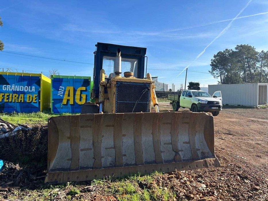 Bulldozer Komatsu D65E-8