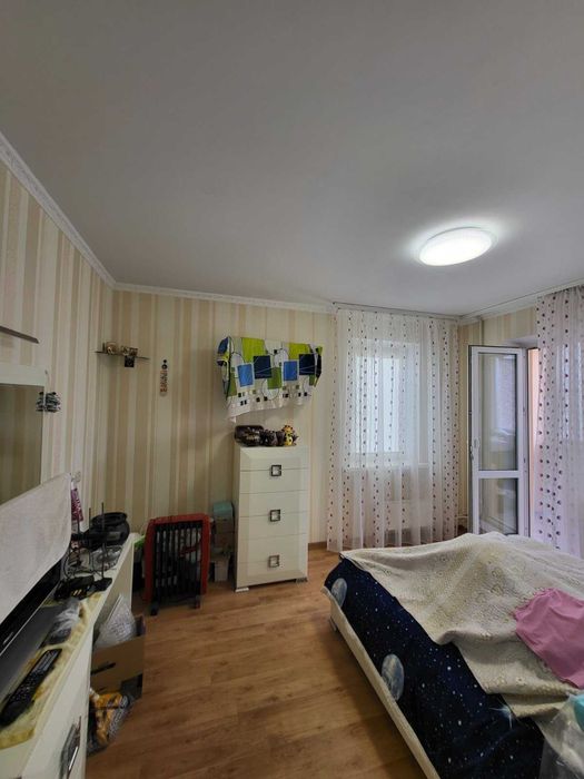 Продається 3 кімнатна квартира на Масанах.