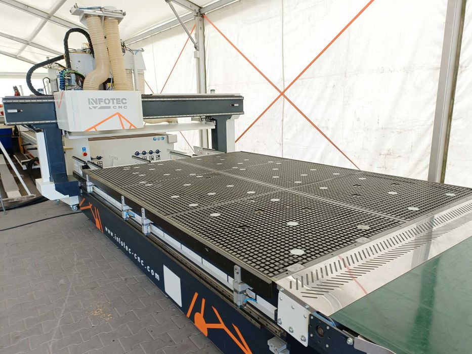 Centrum obróbcze CNC ploter 3121 nesting INFOTEC EVO top konfiguracja