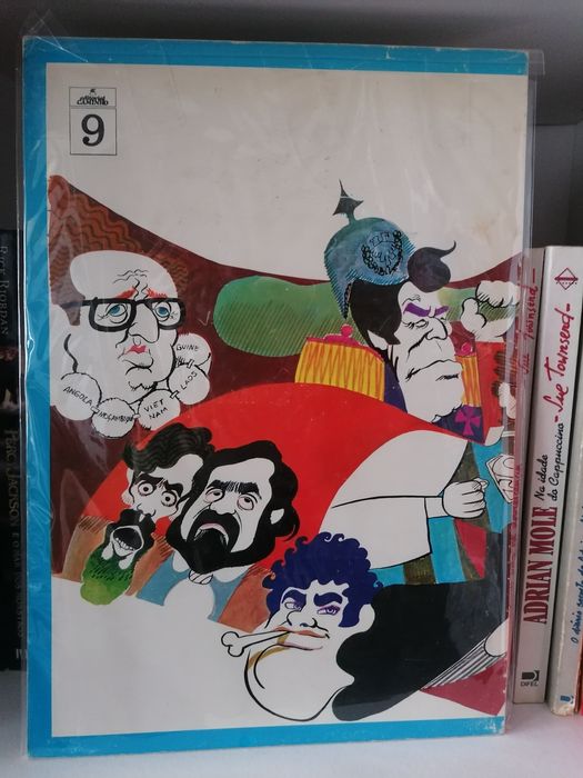 A direita de cara à banda (desenhada)