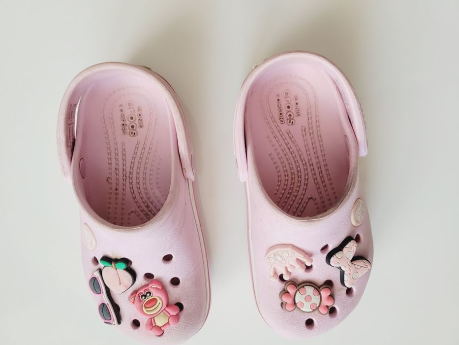 Klapki z doczepami Crocs r. 25/26