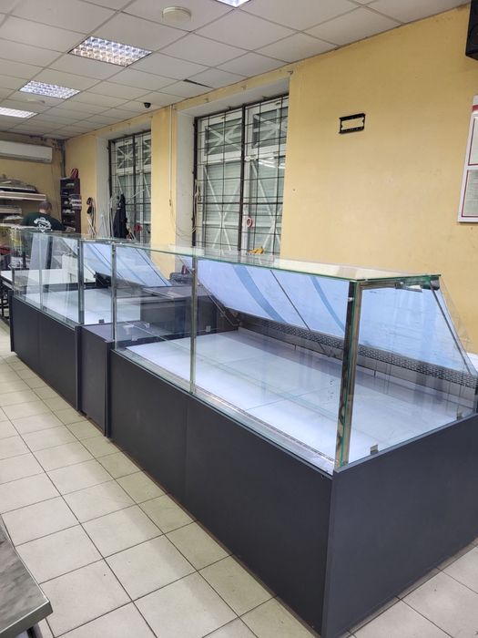 Вітрина холодильна гастрономічна