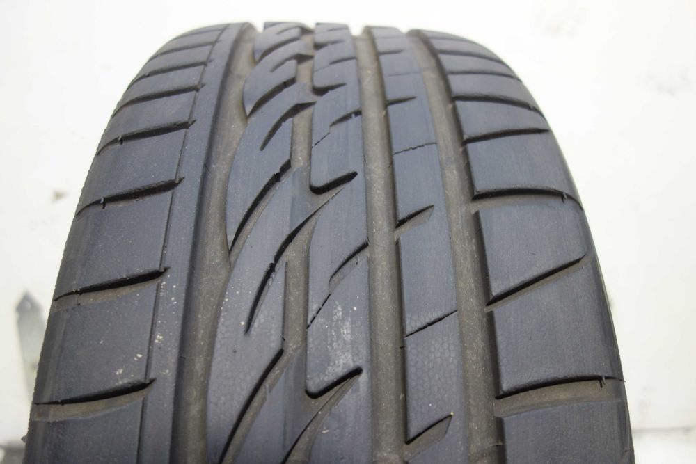 Opony letnie 225/40/18 - FIRESTONE FireHawk SZ90 XL