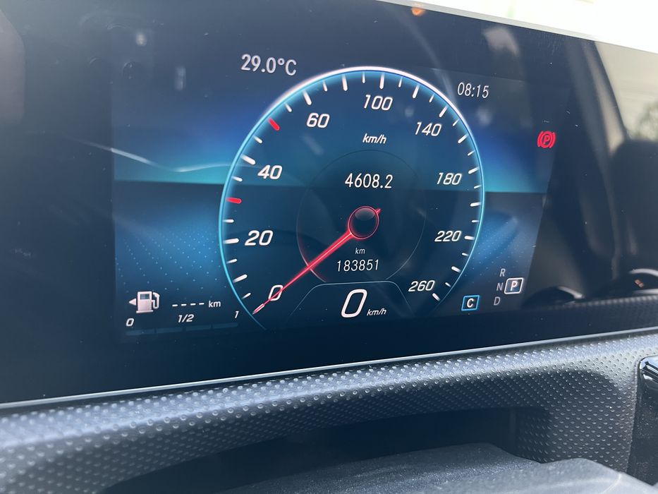 mercedes benz Aclass 180d 2019
