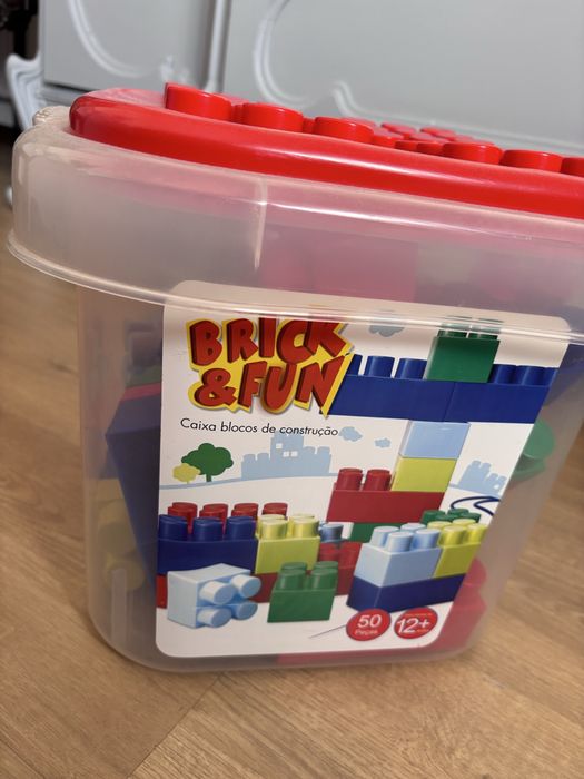 Caixa blocos de construção Lego novo!