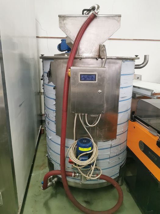 Zbiorniki nierdzewne 1000L 2szt