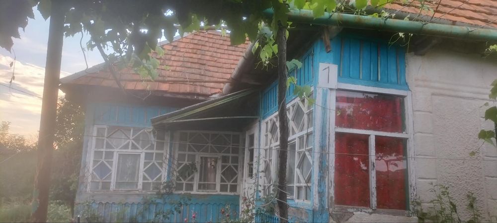 Продам дачний будинок