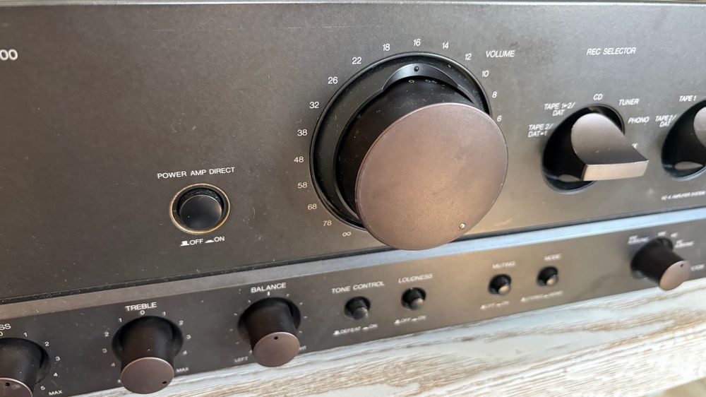Wzmacniacz Technics su-vx700