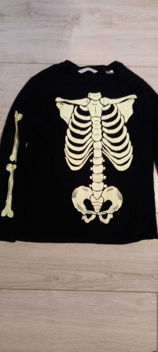Koszulka kościotrup świeci w ciemności 140