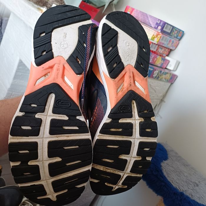 Кросовки 40.5 размер