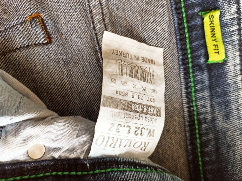 Мужские джинсы. Новые