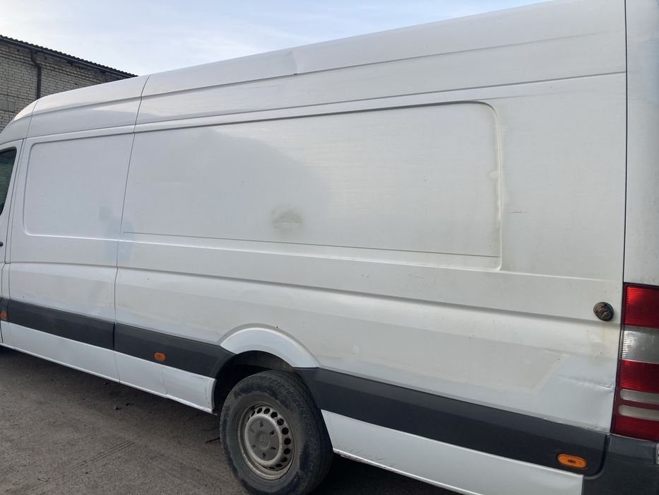 Мерседес спрінтер