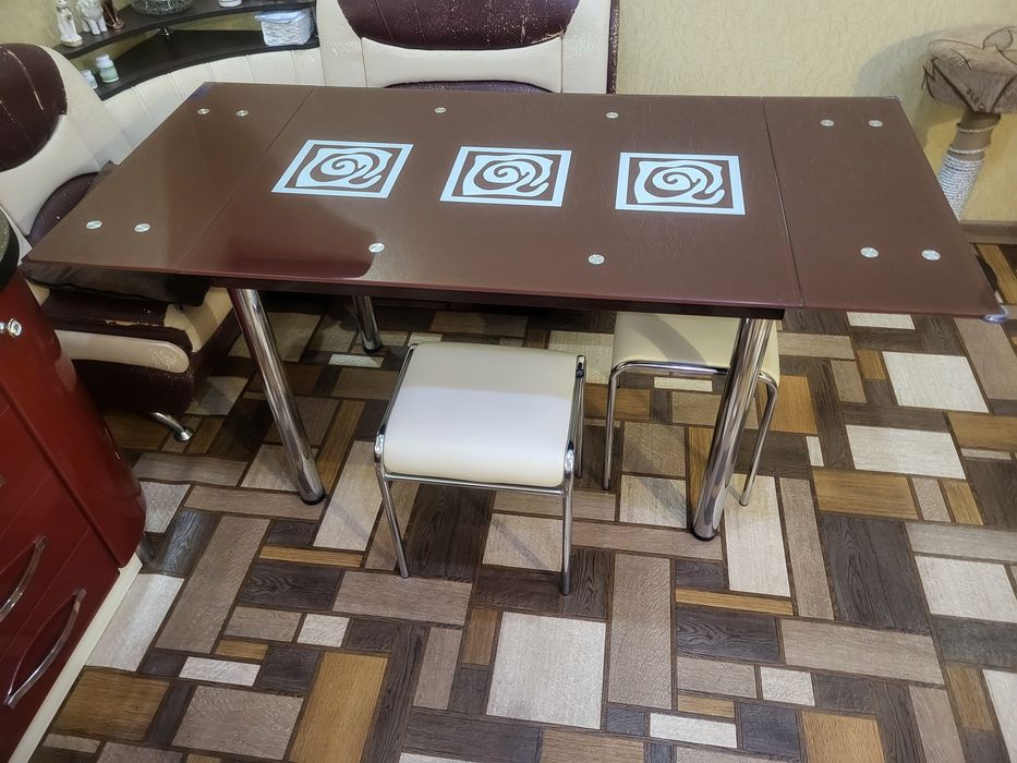 Стол скляний полуавтомат 110×80×30