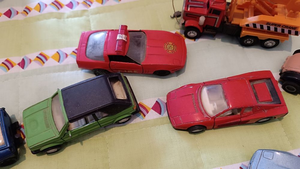 Carros de coleção escala 1:43