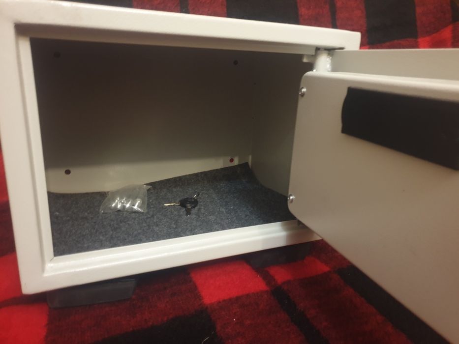 Sejf gabinetowy sejf elektroniczny sejf podręczny