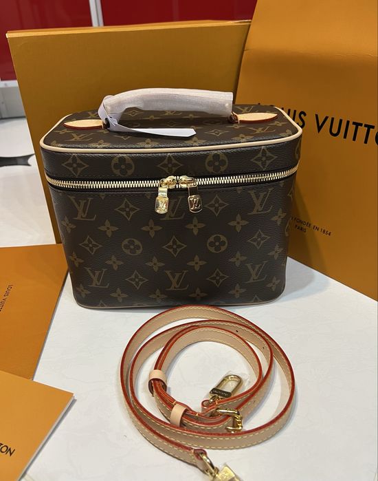 Косметичка Louis Vuitton Nice BB чип NFC Люкс
