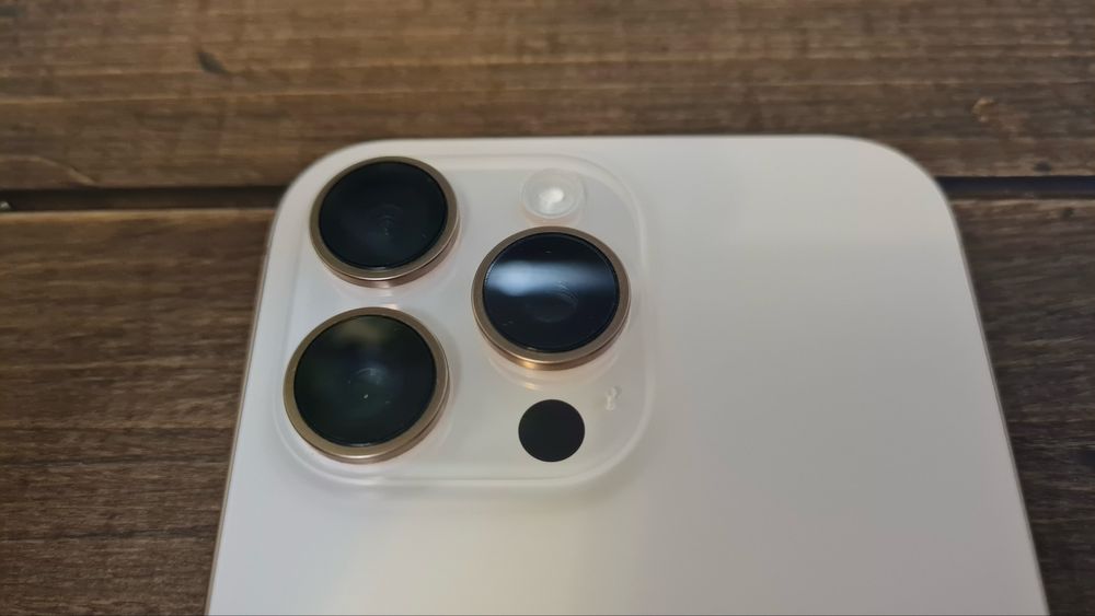 Iphone 16 pro max desert titanium 256gb