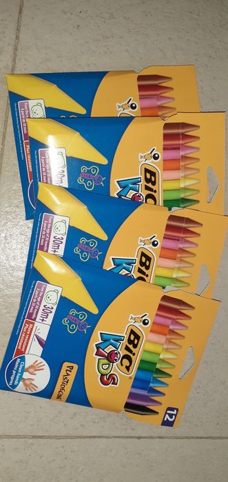 Material escolar diverso NOVO