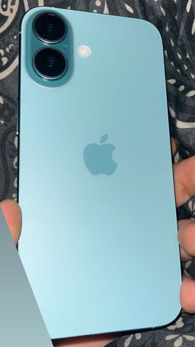 Sprzedam Iphone 16 128gb !