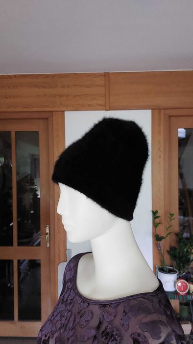 czarna czapka Åhléns alpaka wełniana ciepła beanie gothic rock premium