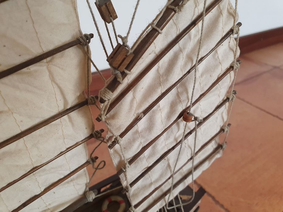 Miniature Boat427809617269248006