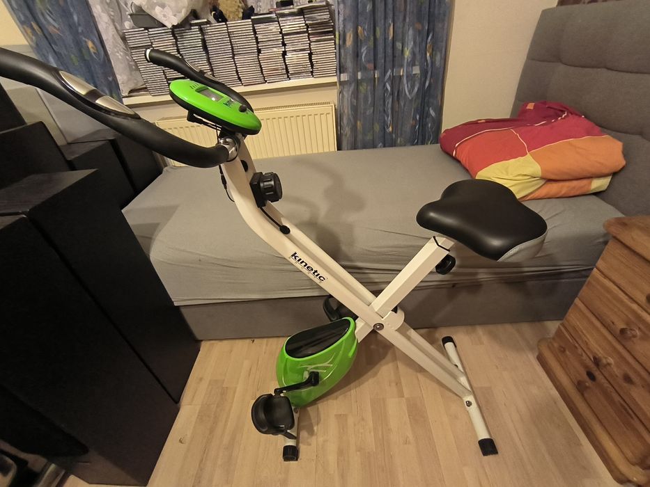 Rowerek stacjonarny firmy Kinetic