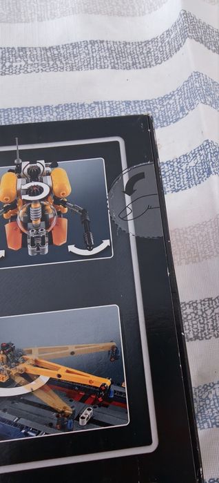 Lego Technic Ocean Explorer