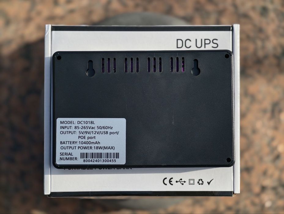 Новая версия.Источник бесперебойного питания dc1018p(10400mAh)