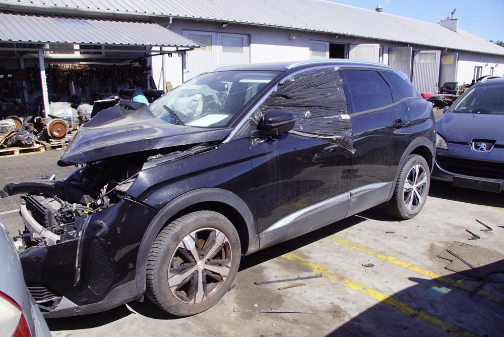 Auto na części - Peugeot 3008 II Lift 1.2 PureTech 130 KM HN05 20R101 KTV 2021R Silnik Skrzynia Drzwi Błotnik Zderzak Klapa Lampa Lusterko Klamka Szyba Deska Kokpit Sterownik Moduł Czujnik Licznik Wyświetlacz Panel