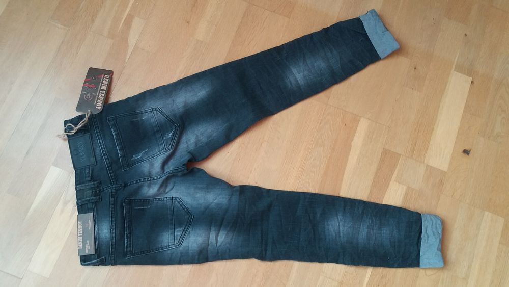 Yes Boy Jeans - nowe meskie jeans roz. 30 czarne przecierane rurki