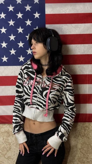 кофта в стиле бимбо y2k