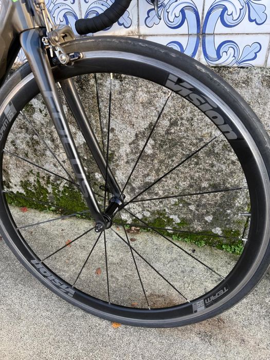 Bicicleta de Estrada Carbono Focus Izalco Max