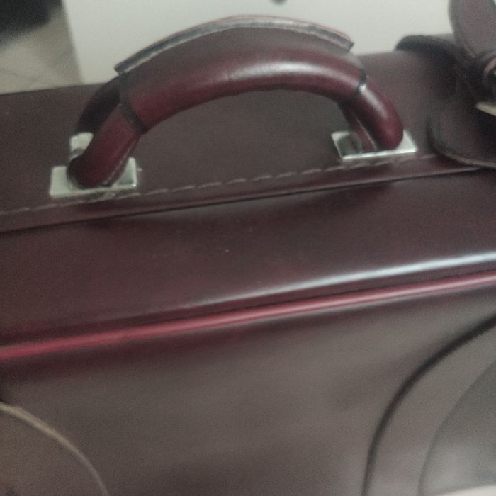 Mala vintage em bom estado