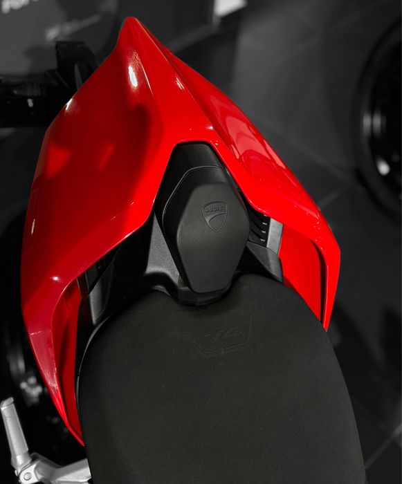 Ducati Streetfighter V4S