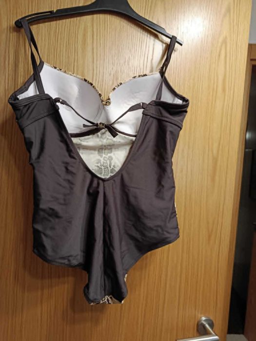 Modelos Elegantes e Confortáveis de Fato de Banho (Mulher)