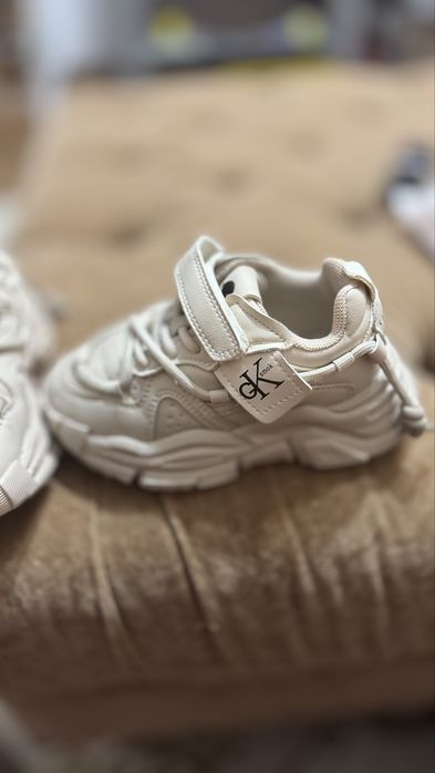 Кросівки CK на дівчинку або хлопчика