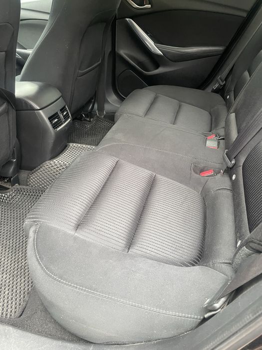 Авто Mazda 6 td 2.2