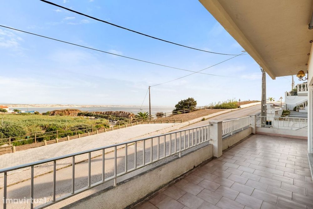 Moradia Isolada T14 com vista, Peniche