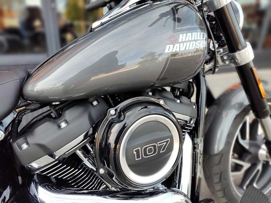 Harley Davidson FLSB Sport Glide 21