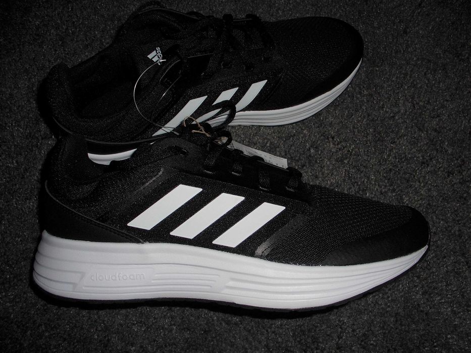 Adidas кросівки 44р. (28 см)