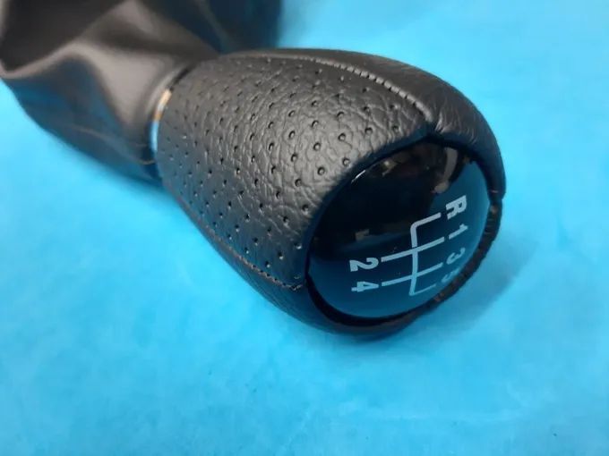 Moca de velocidades para alguns modelos da Seat NOVA