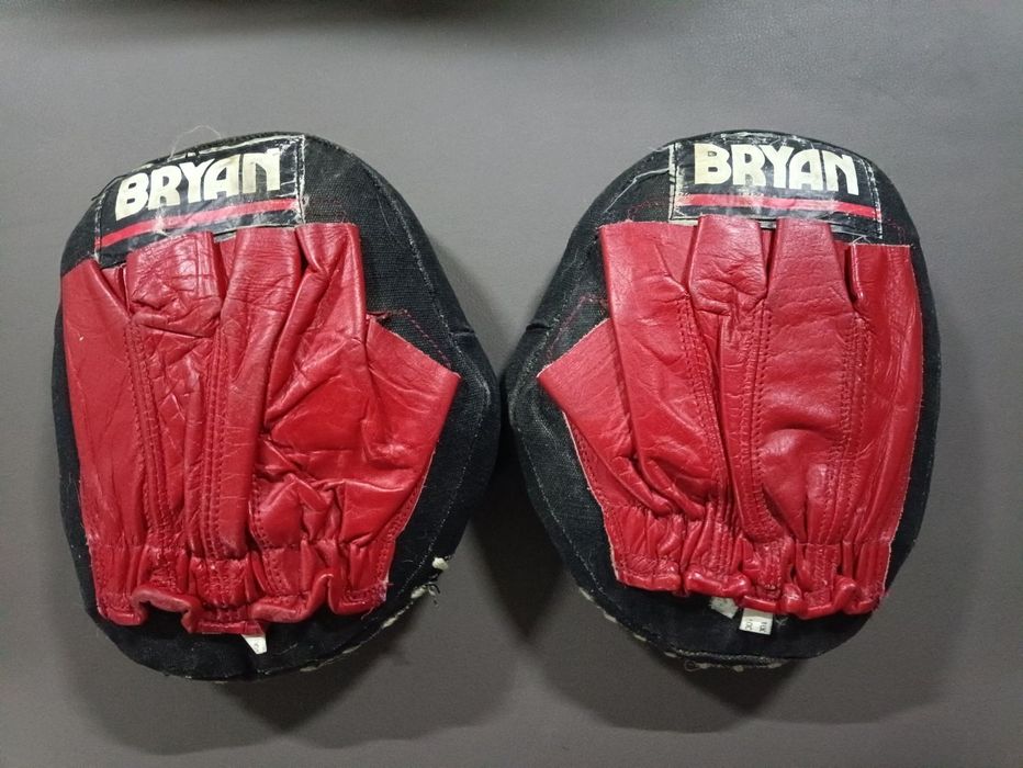 Боксерські лапи (маківари)