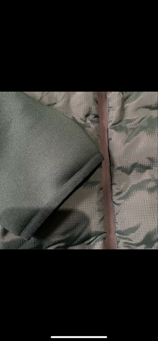 Reebok куртка, оригинальная!!