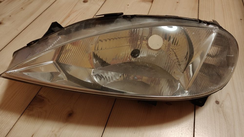 Lampa lewa przód Renault Megane I lift