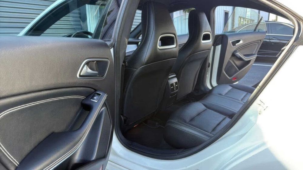 Mercedes-Benz CLA 250      2018