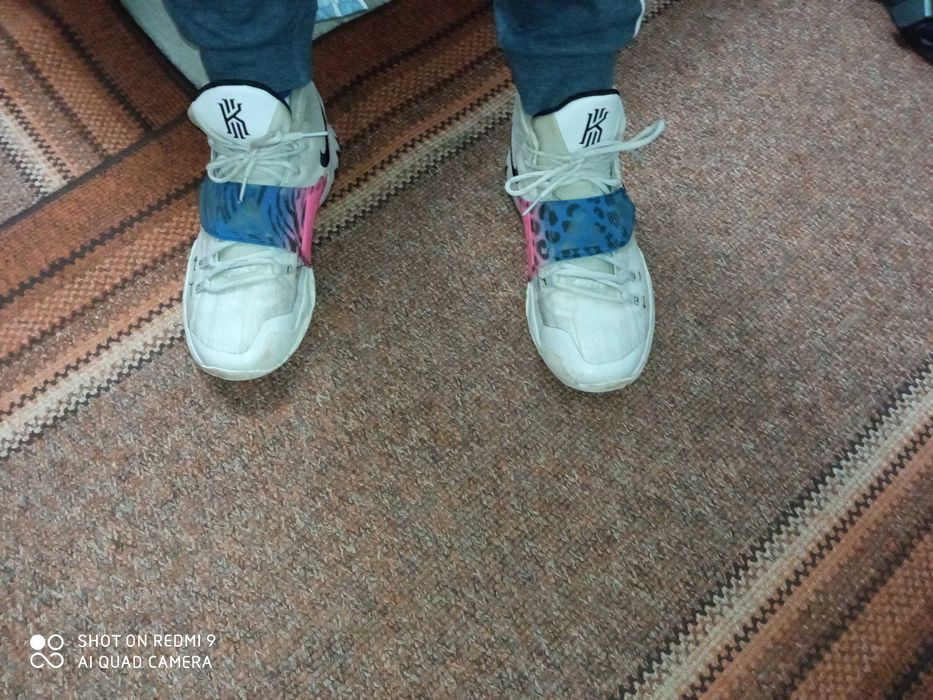 Buty koszykarskie Nike Kyrie 6 Zapatillas męskie rozmiar 42,5 - 27cm.