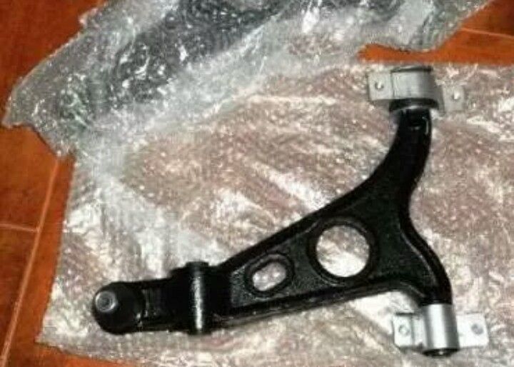 Braço triangulos (10 peças) Alfa Romeo 156 147 e GT