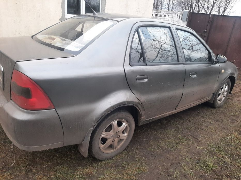 Продам  срочно  авто Geely CK 2011